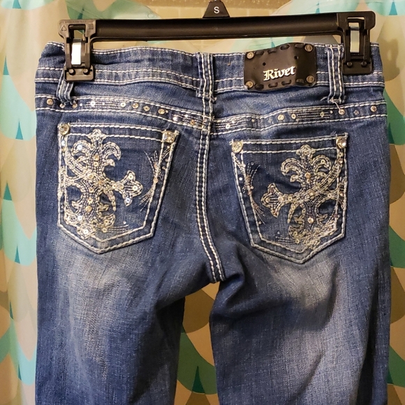 Jeans - Picture 4 of 4